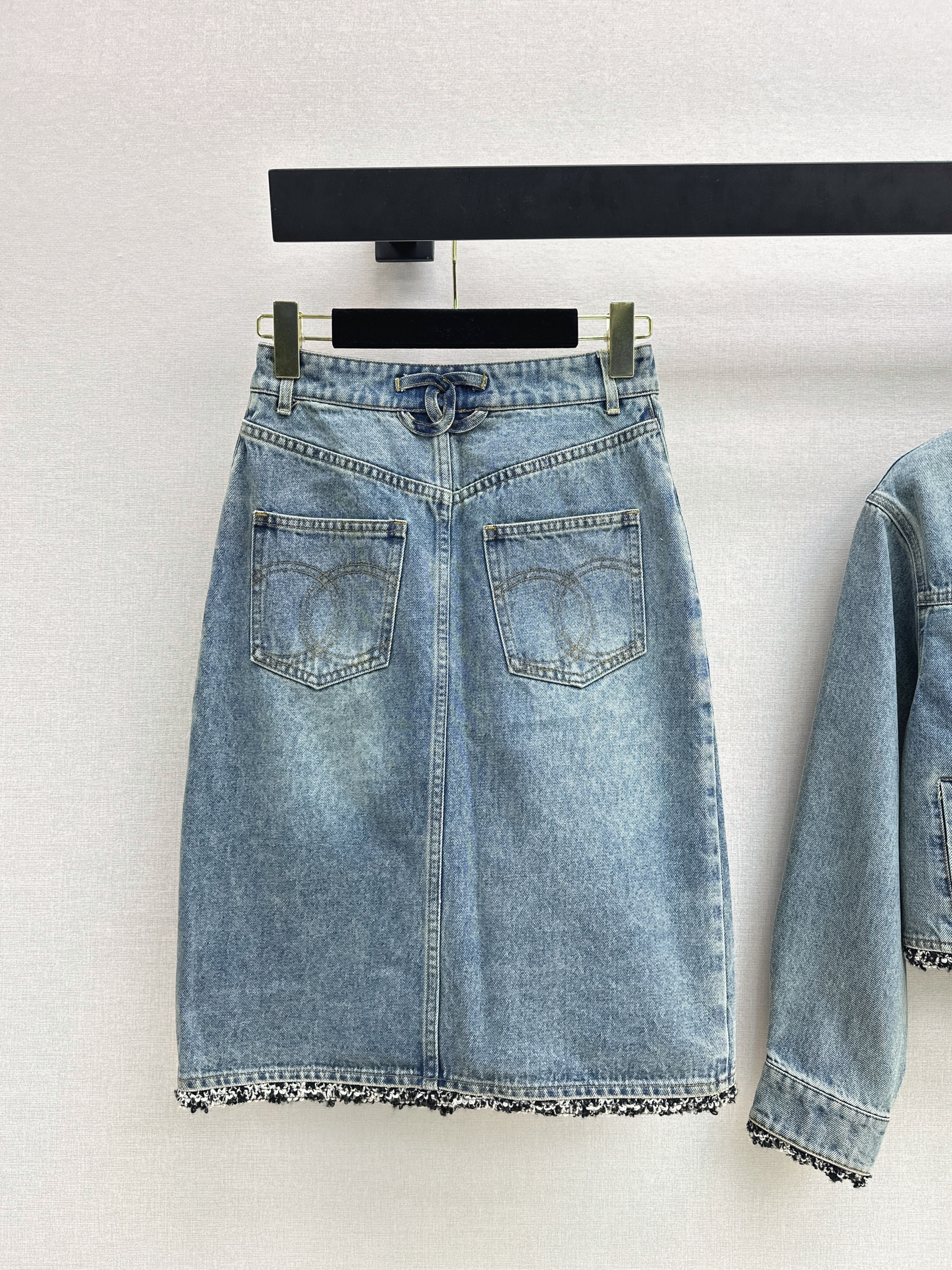 Chan New denim skirt
