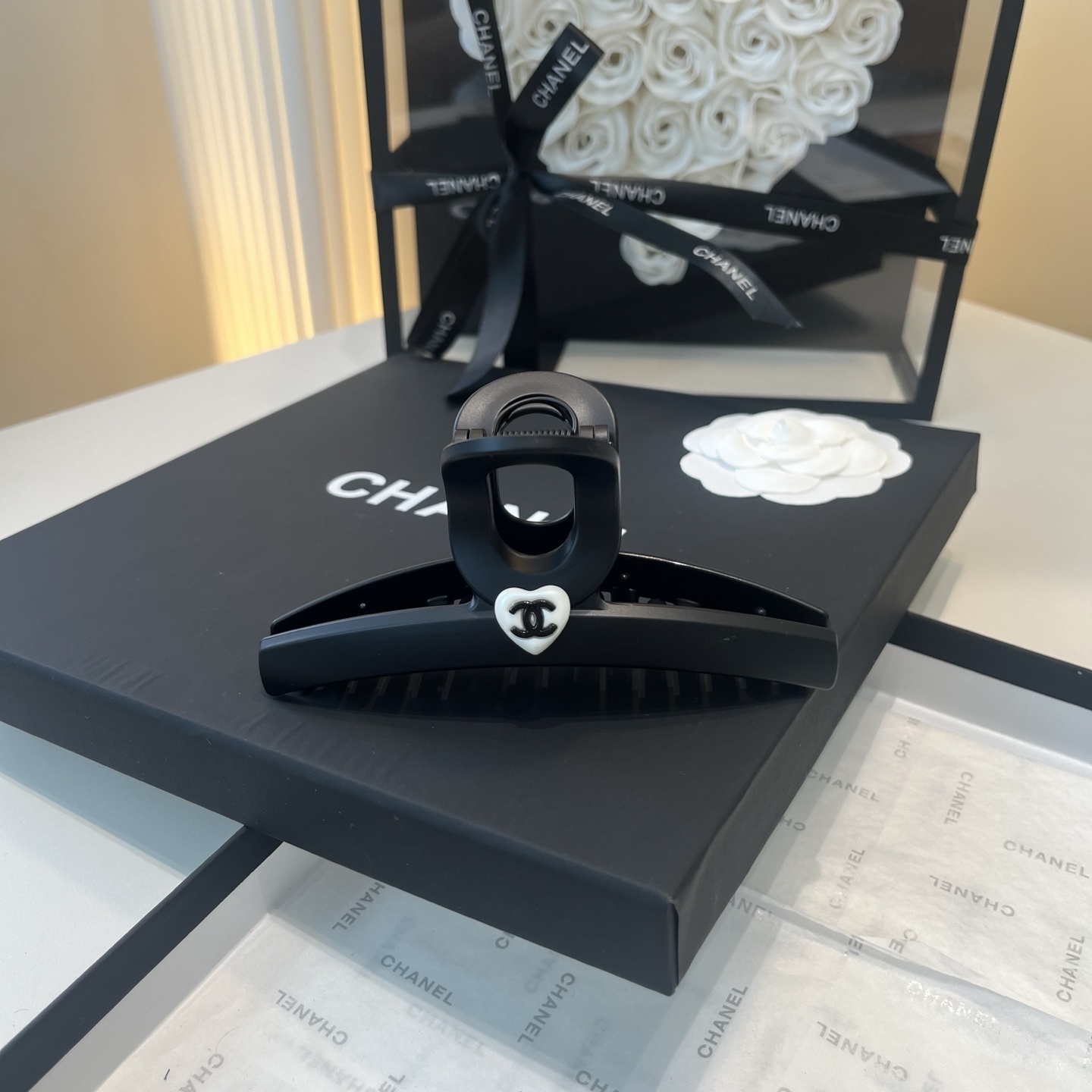Chan New  Hair Clip