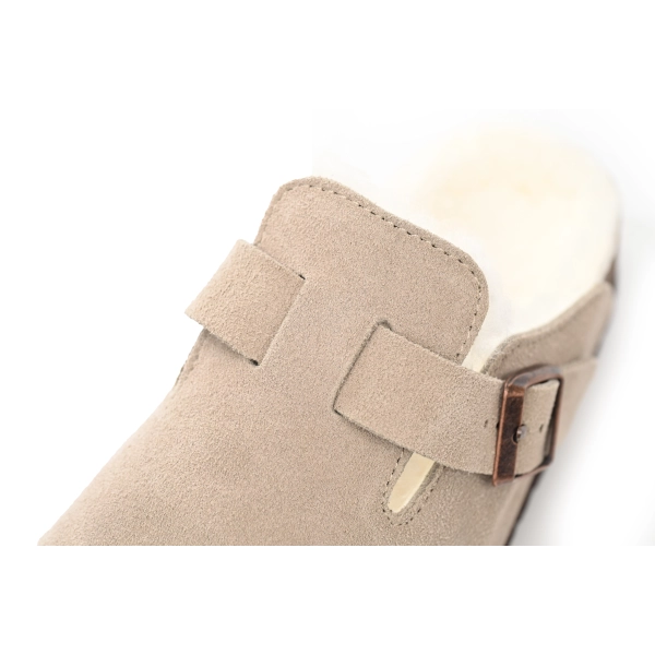 Birkenstock Boston Shearling Coin Suede Beige E14T002N6L