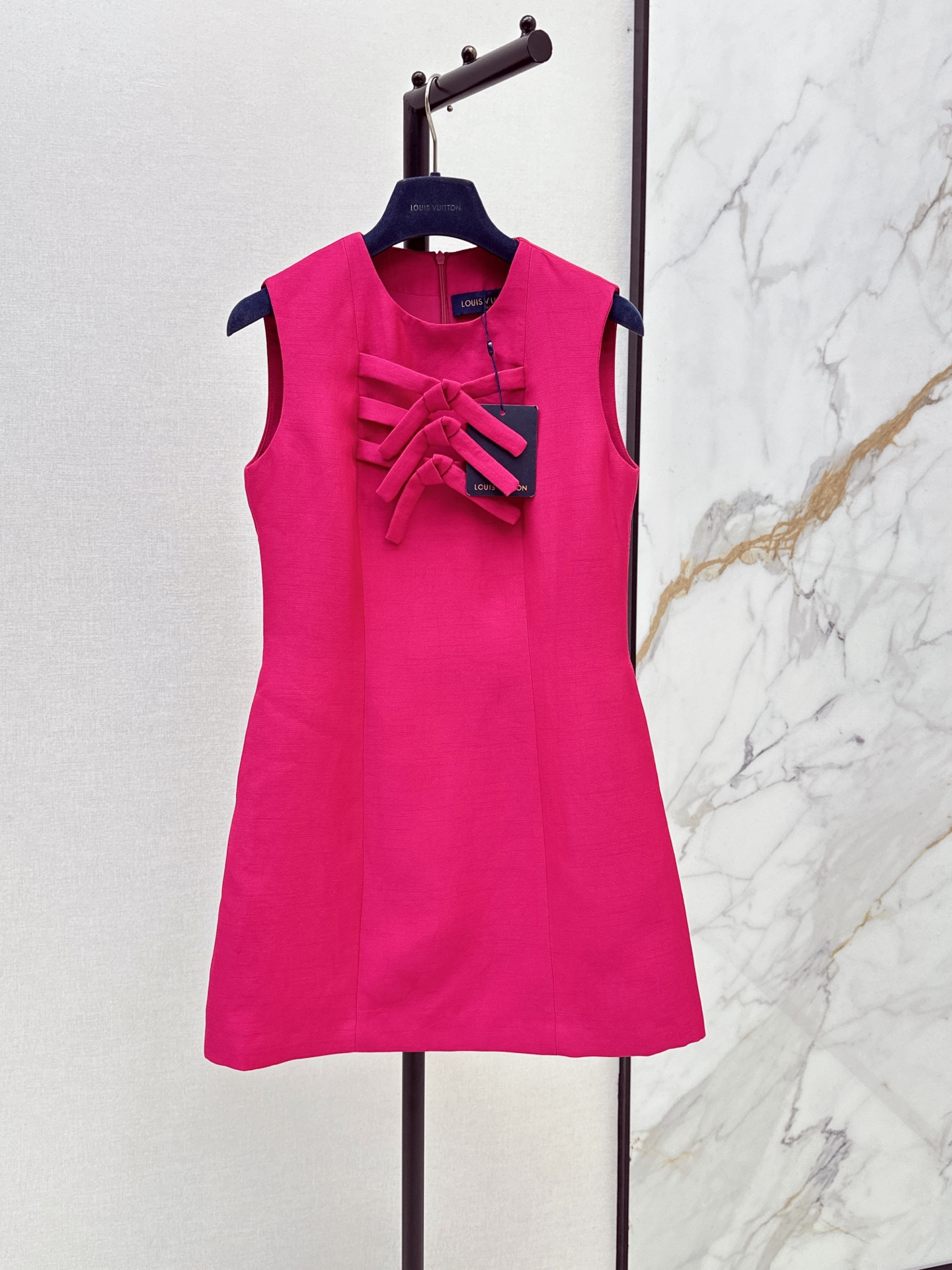 Loui New sleeveless bow dress