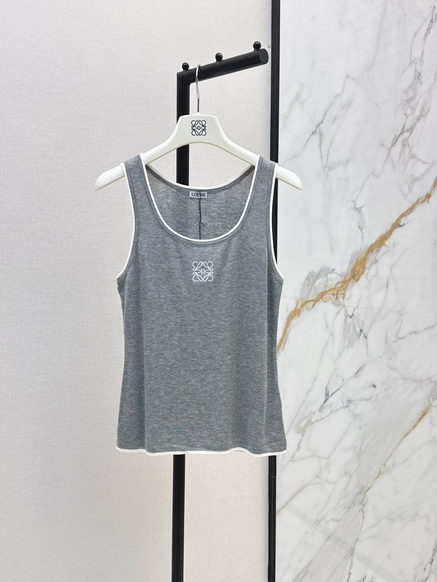 Loe New Color-block sleeveless knit vest