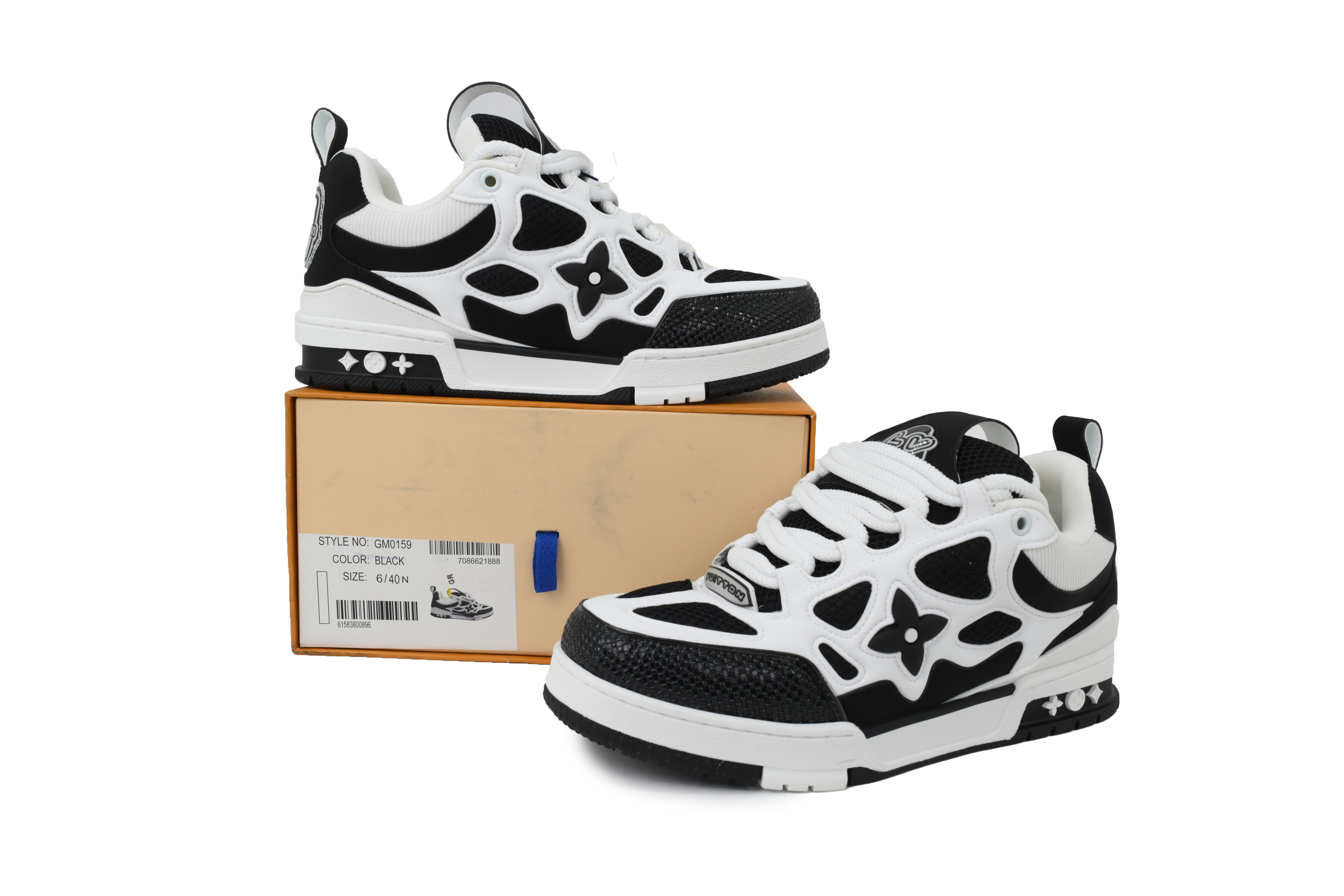Pkkicks God Batch LOUIS VUITTON Black And White