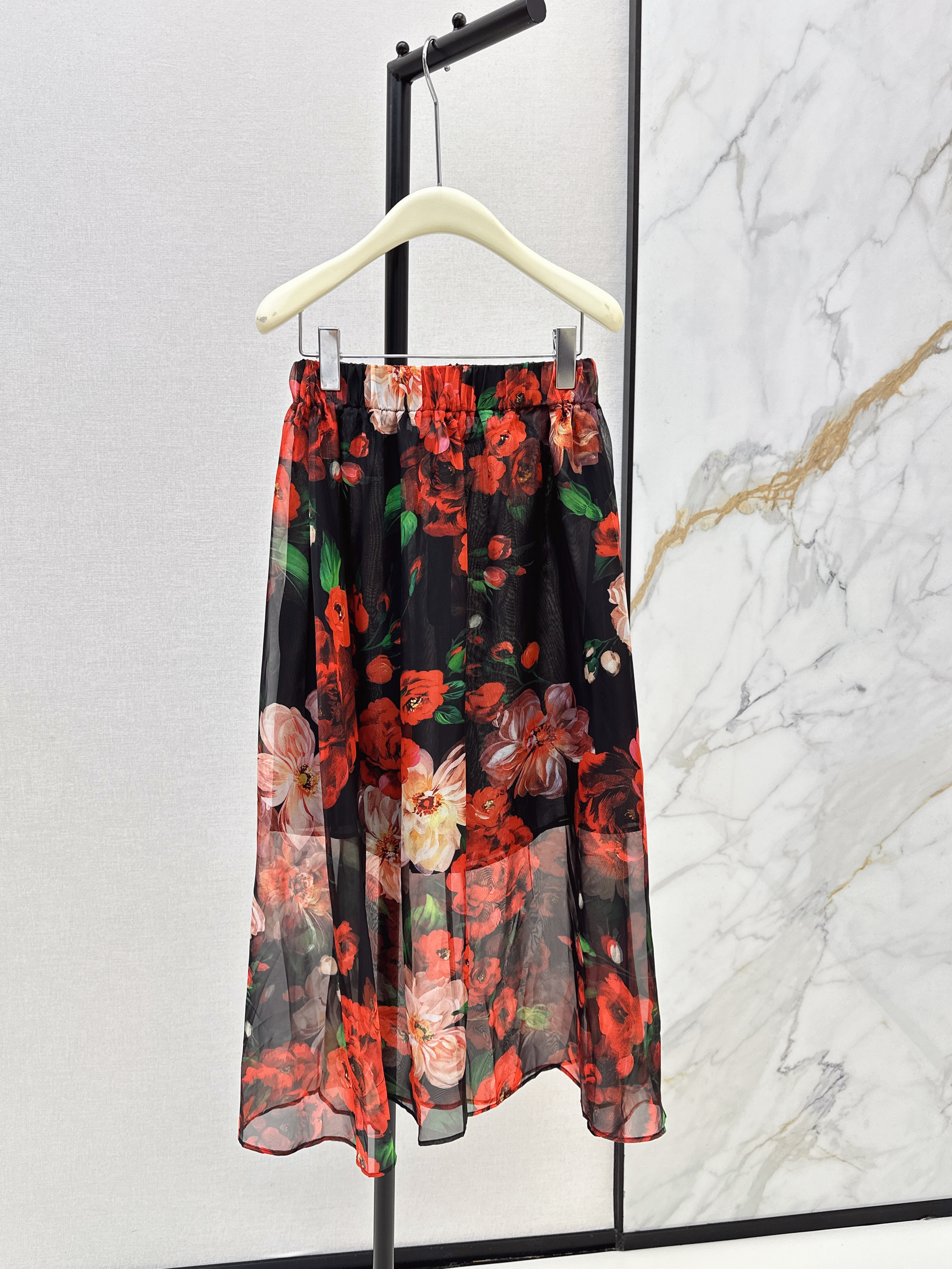 Dolc New Floral print skirt