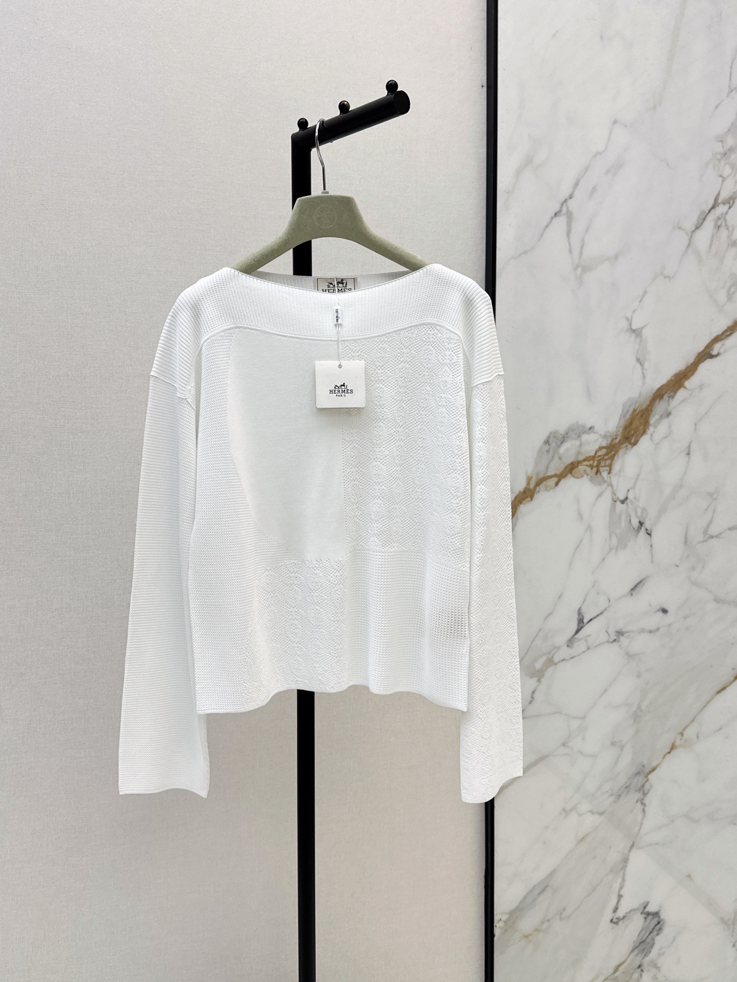 Herm New Off-the-shoulder knit top