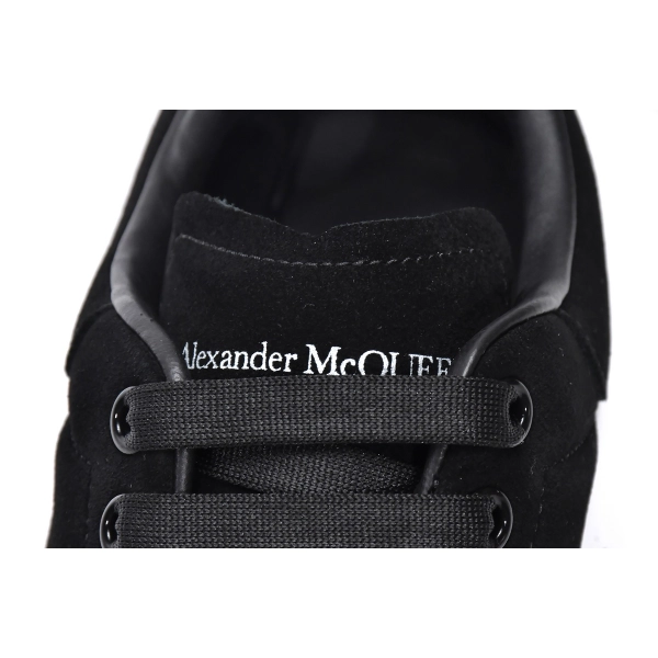 Alexander McQueen Sneaker Black 553761WHV671000