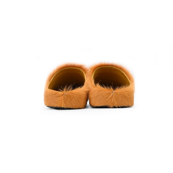 Marni Long-hair Calfskin Fussbett Sabot Yellowish Brown