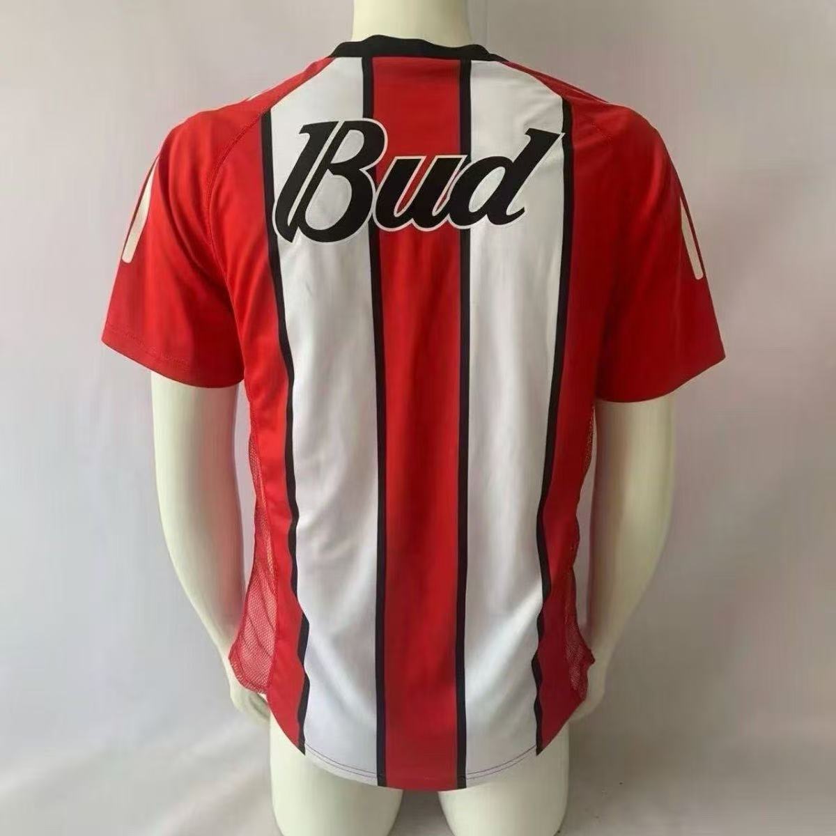 Riverbed 03-04 Classic Retro Commemorative Edition at Home