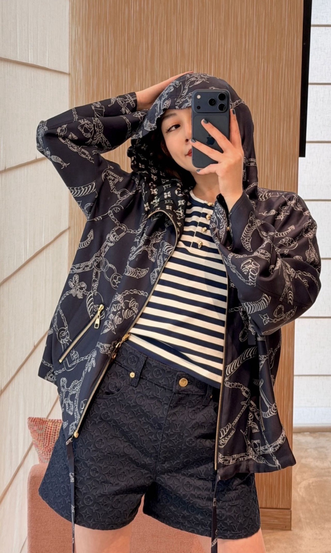 Loui New reversible print jacket