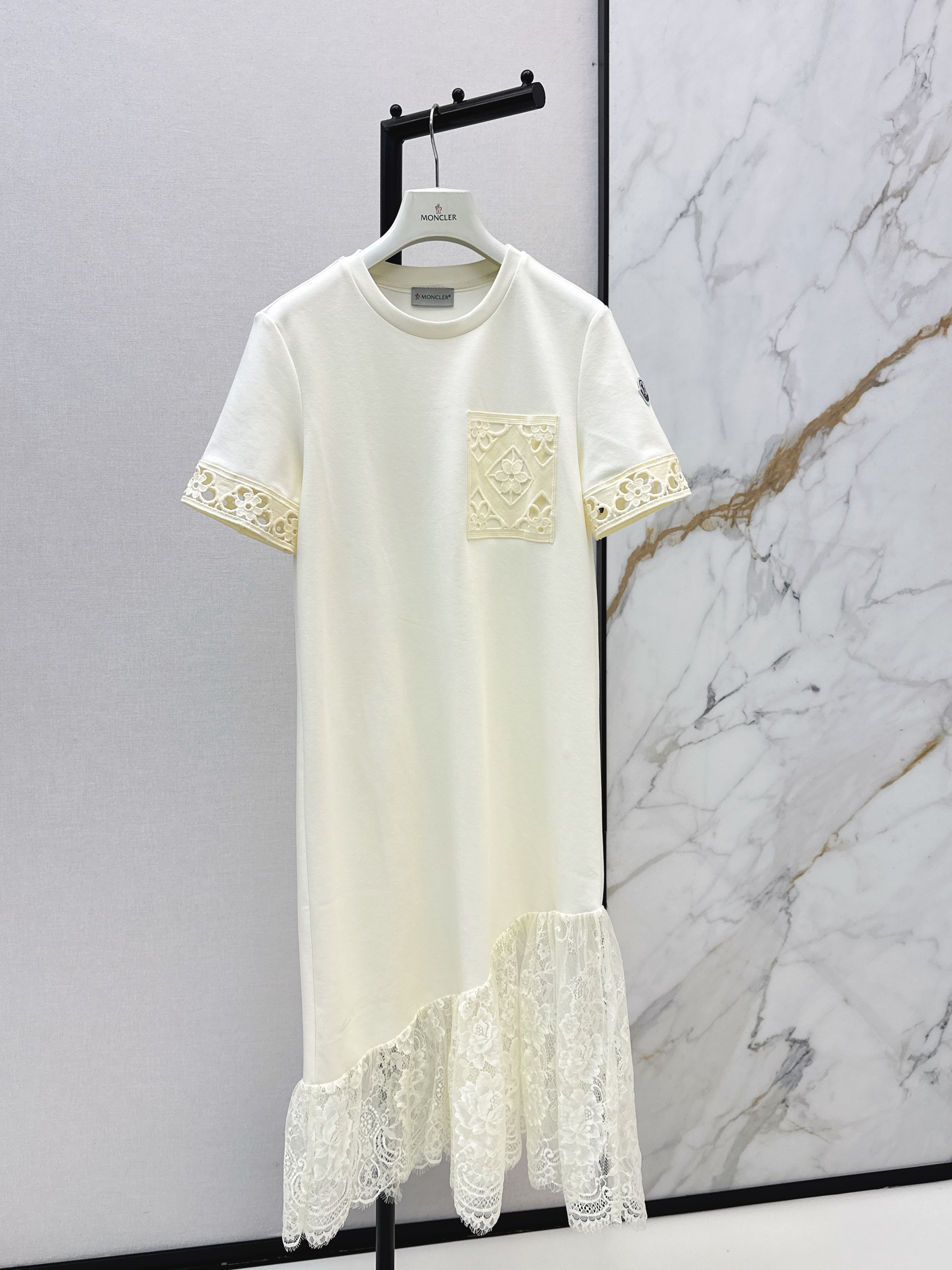 Monc New contract dress