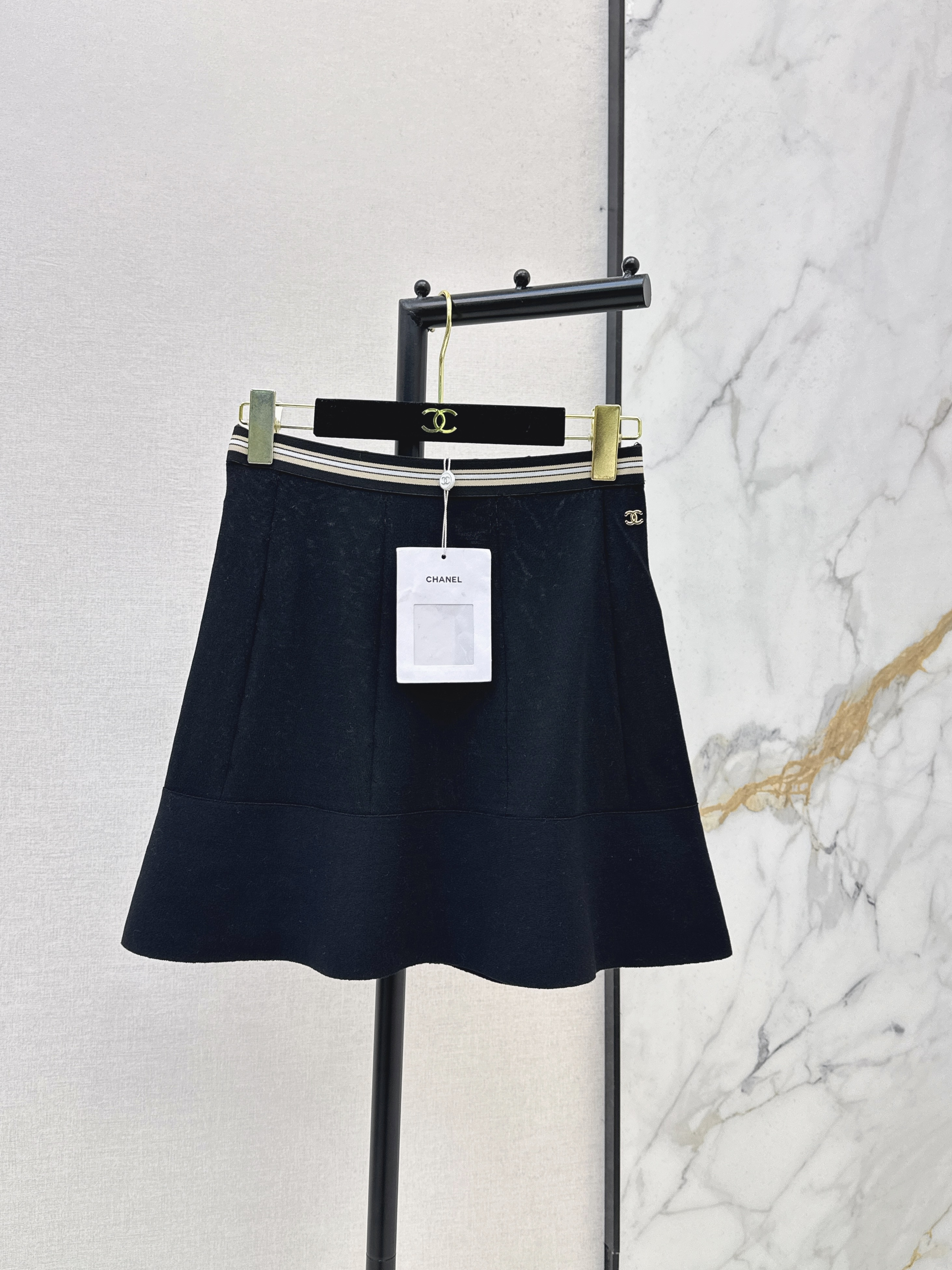Chan New A-line skirt