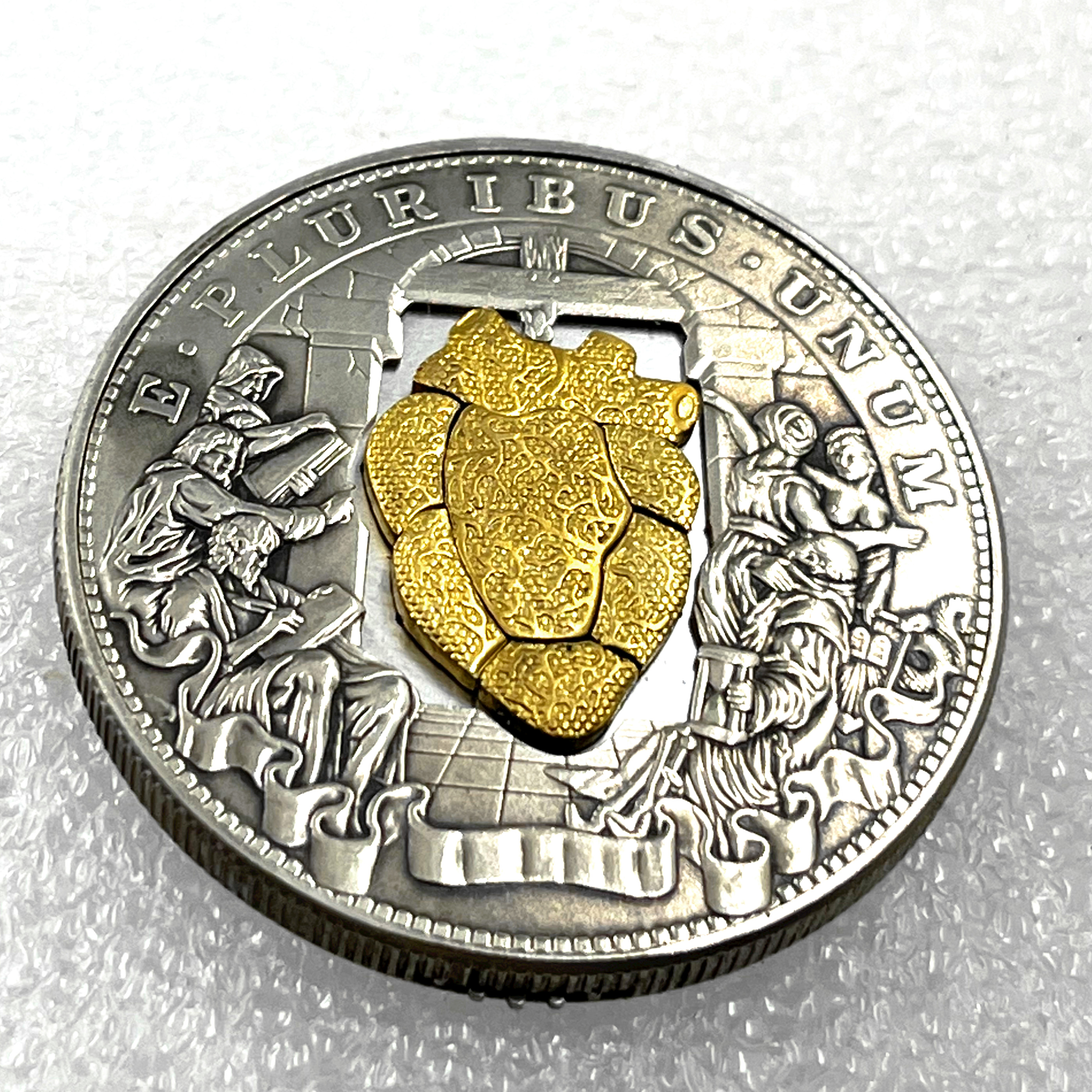 Movable Mechanical Coin Beating Heart Coin Roman Booteen Amazing Art Token Hobo Nickel Morgan Dollar Magic Collectible Creative Gift Handmade Commemorative Coin