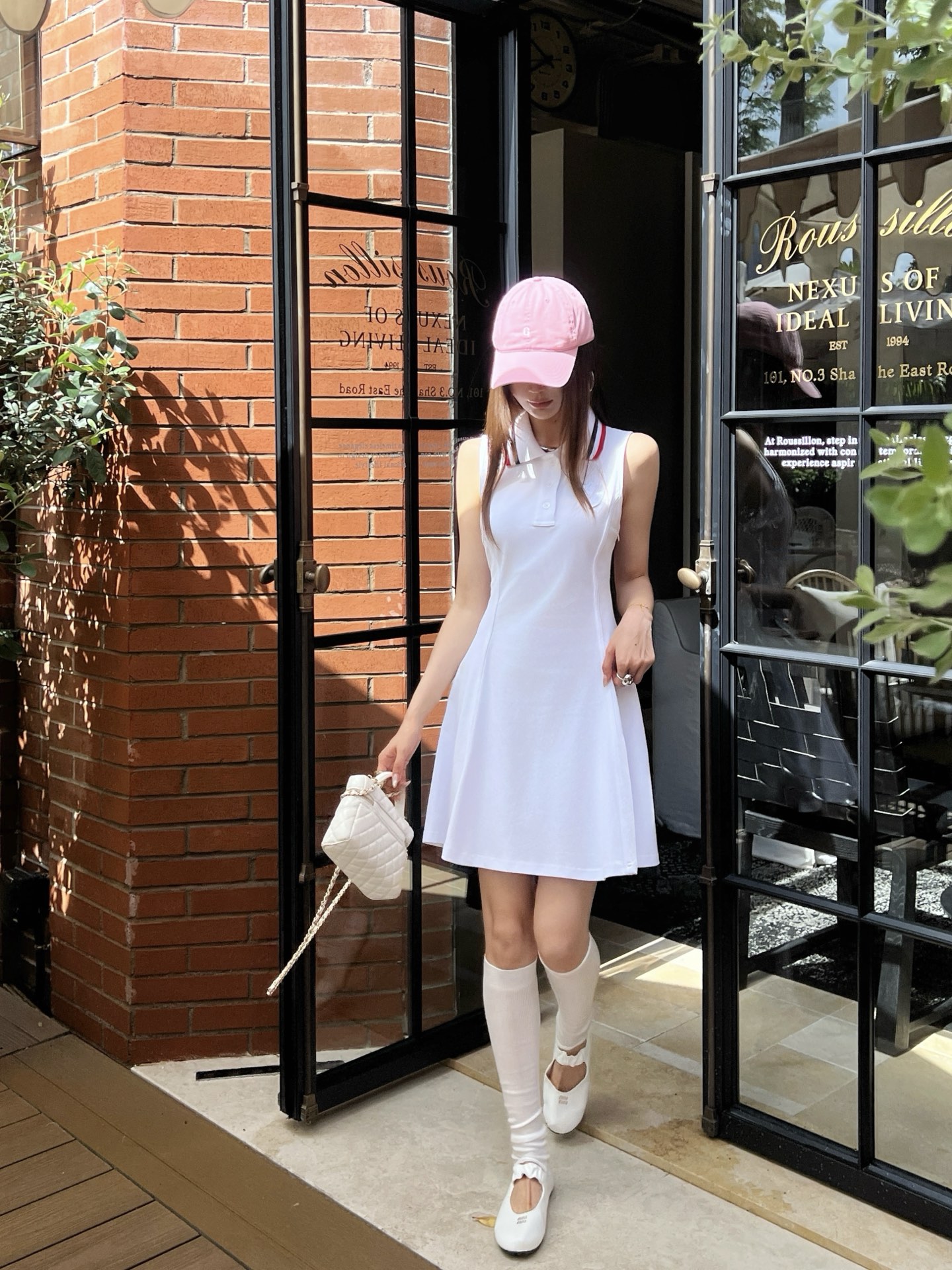 Brun New sleeveless polo dress