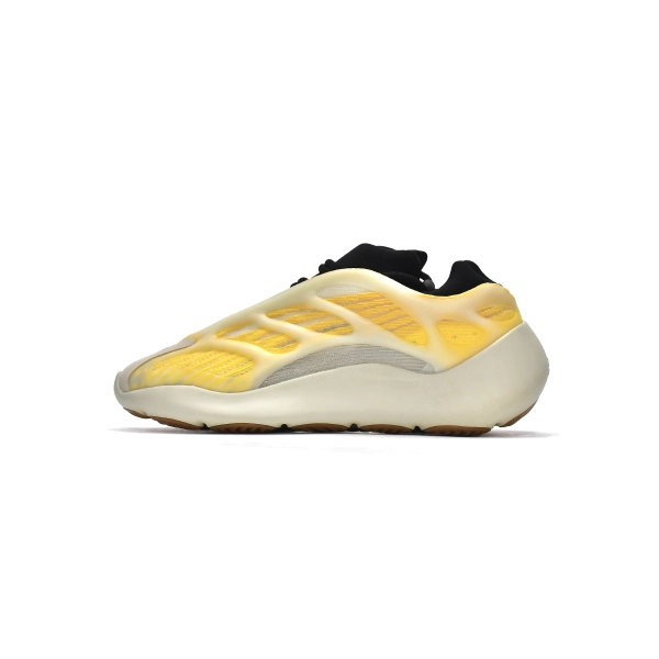 Yeezy 700 V3