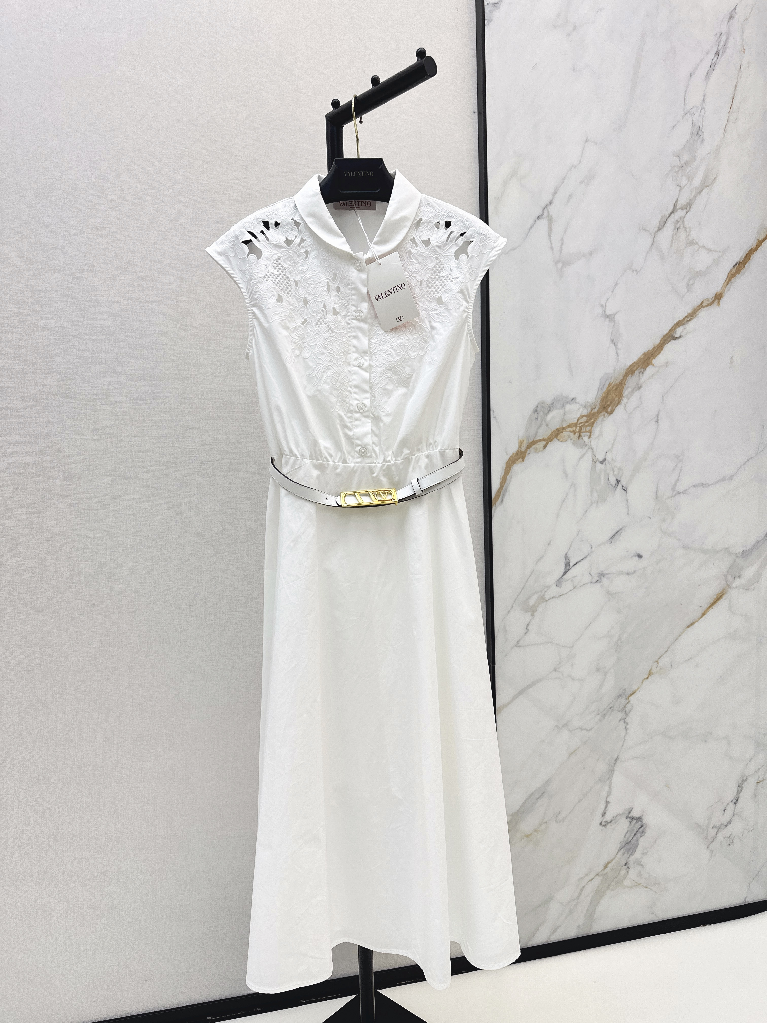 Saint New Lace Hollow-Out Waist Dress