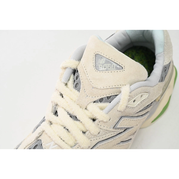 New Balance 9060 Bricks Wood U9060BW1