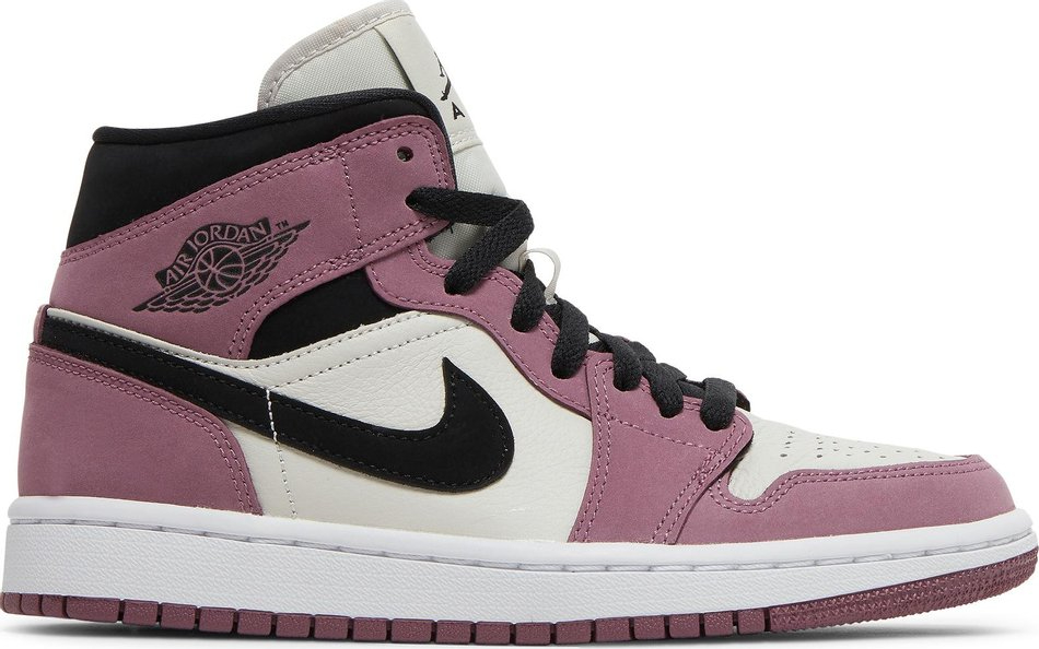 Wmns Air Jordan 1 Mid SE 