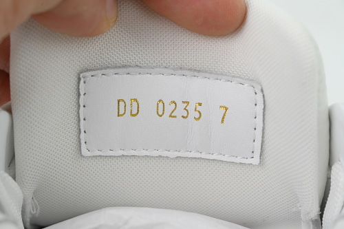 Pkkicks God Batch Louis Vuitton Sneakers White rivets (NFC)