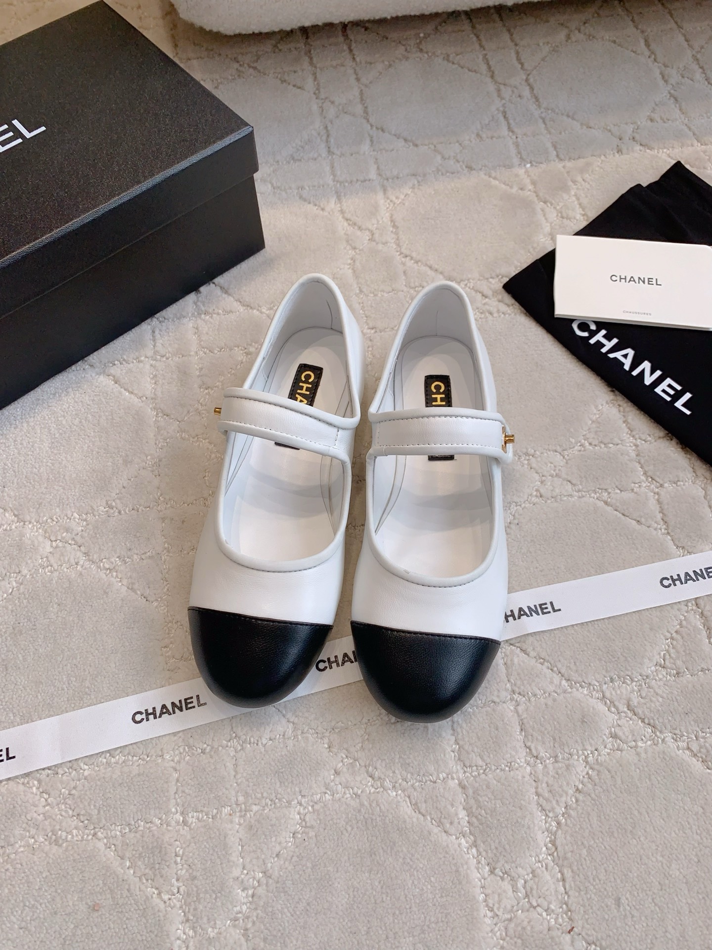 Chan New Mary Jane shoes