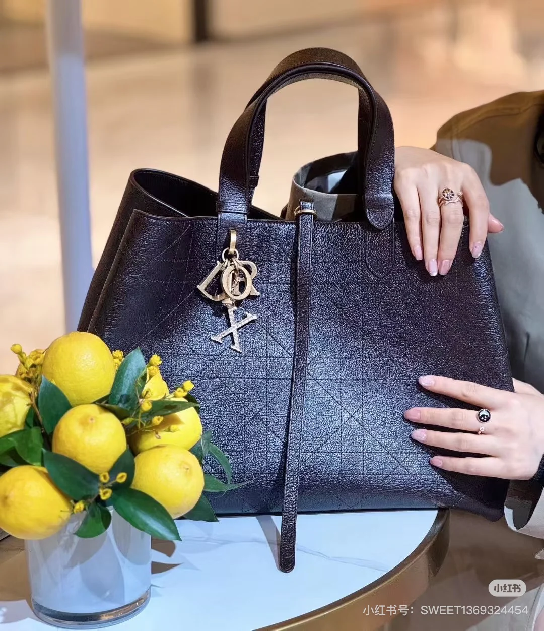 CD new product bucket bag