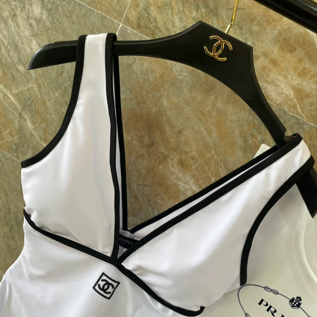 CHAN New Swimsuit