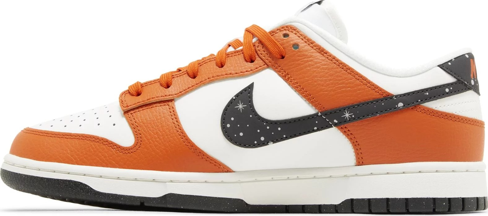 Dunk Low 'Starry Swoosh' FV6909-800