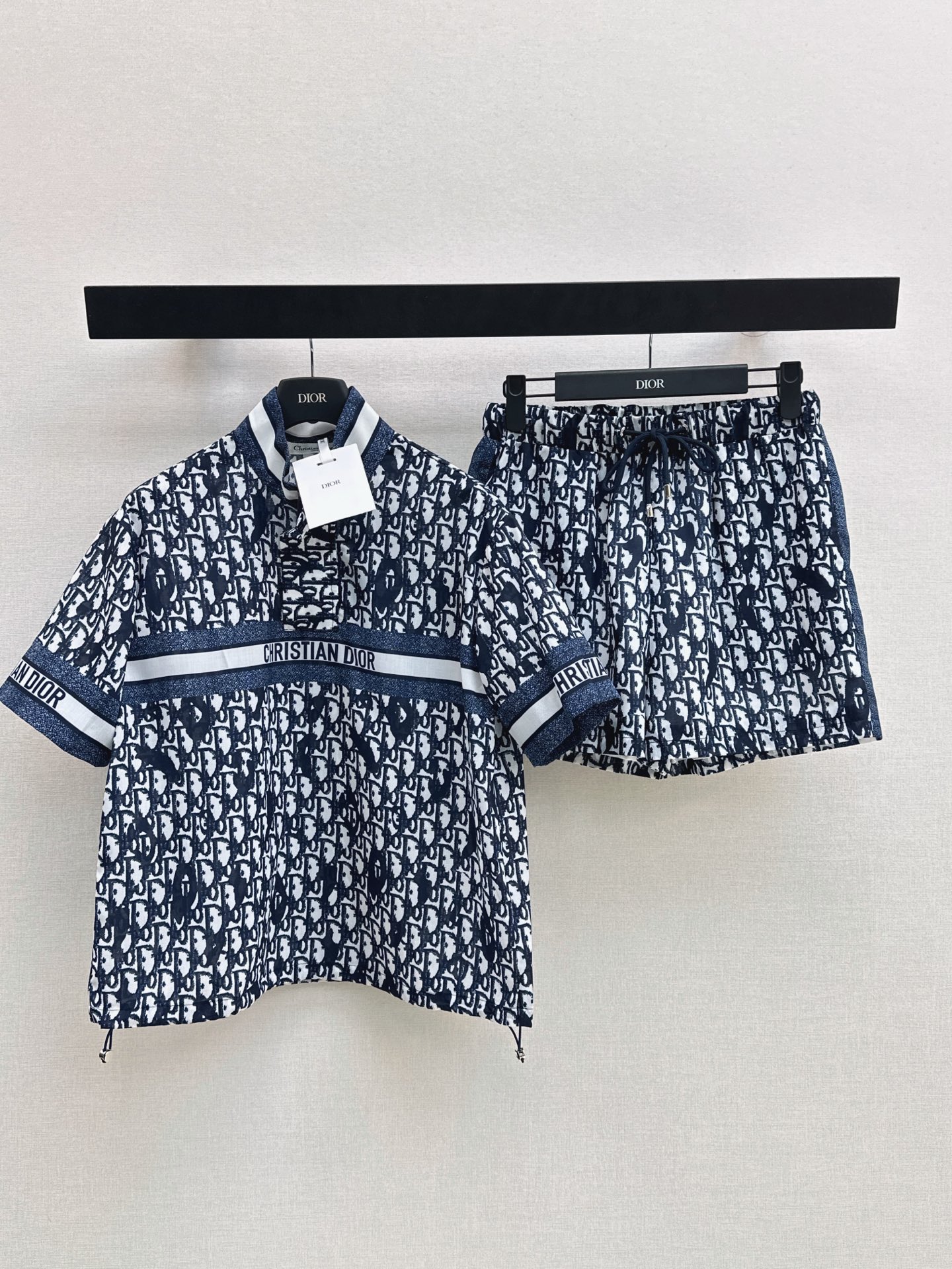 CD New Printed Suit