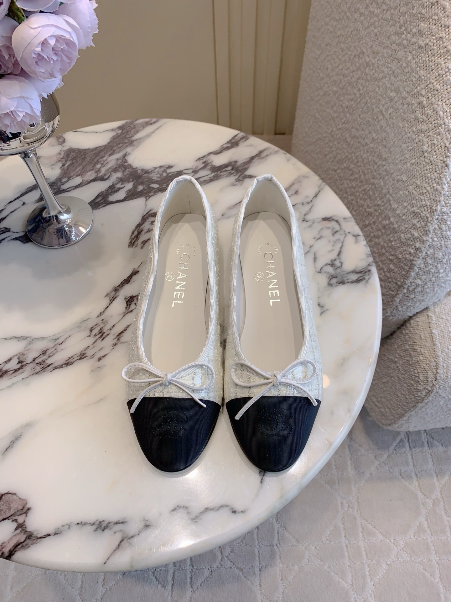 Chan New Bow flat ballet shoes