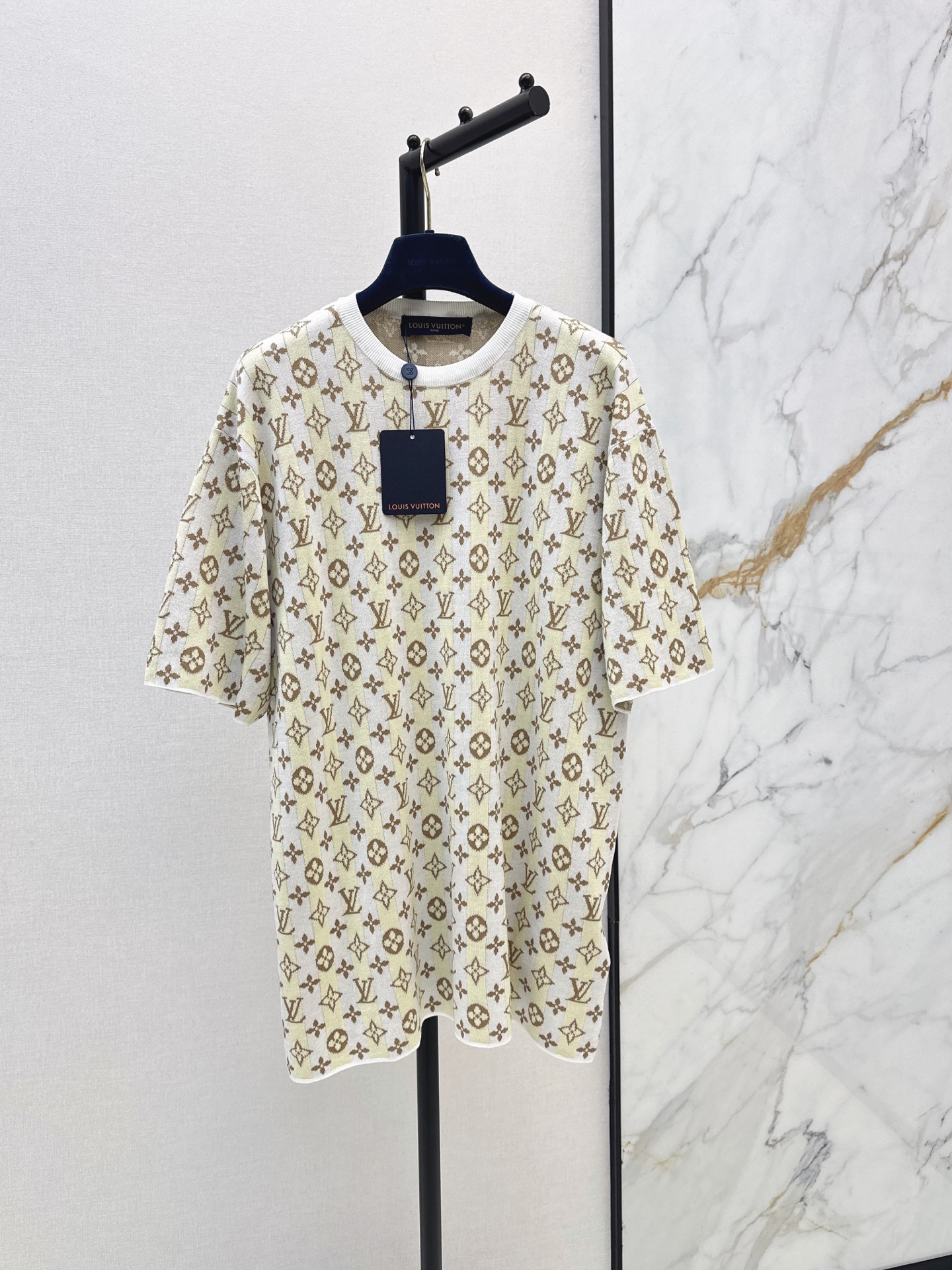 Louis New Loose short-sleeve