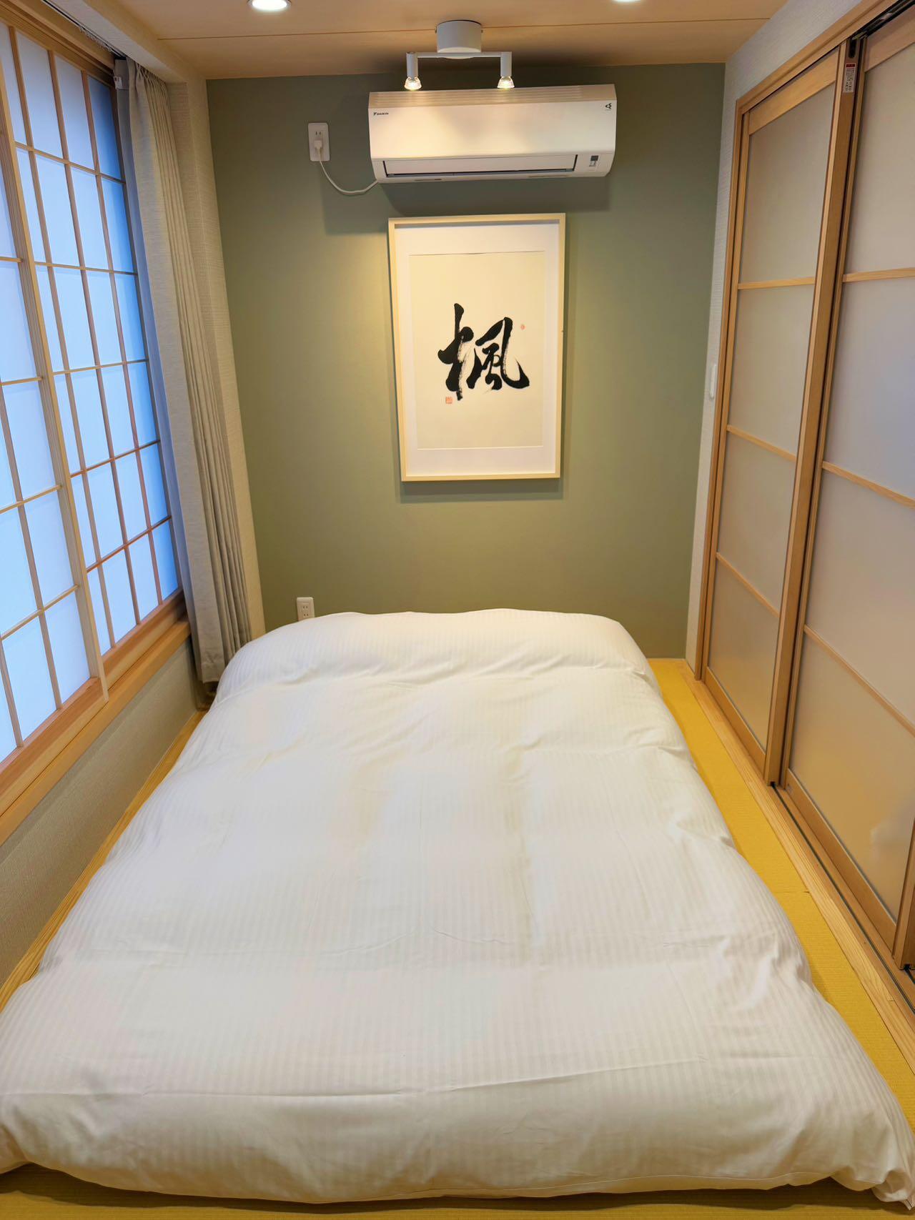 新 悅榕商旅 兩室一廳 2張雙人床+1張榻榻米 可住5人