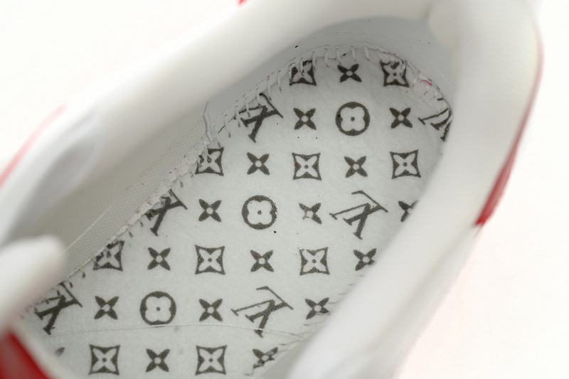 Pkkicks God Batch LOUIS VUITTON White Red 1AANFH