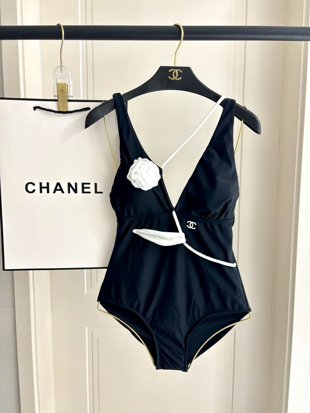 Chan New swinsuit