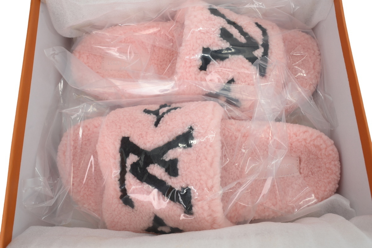 LOUIS VUITTON Bom Dia Pink