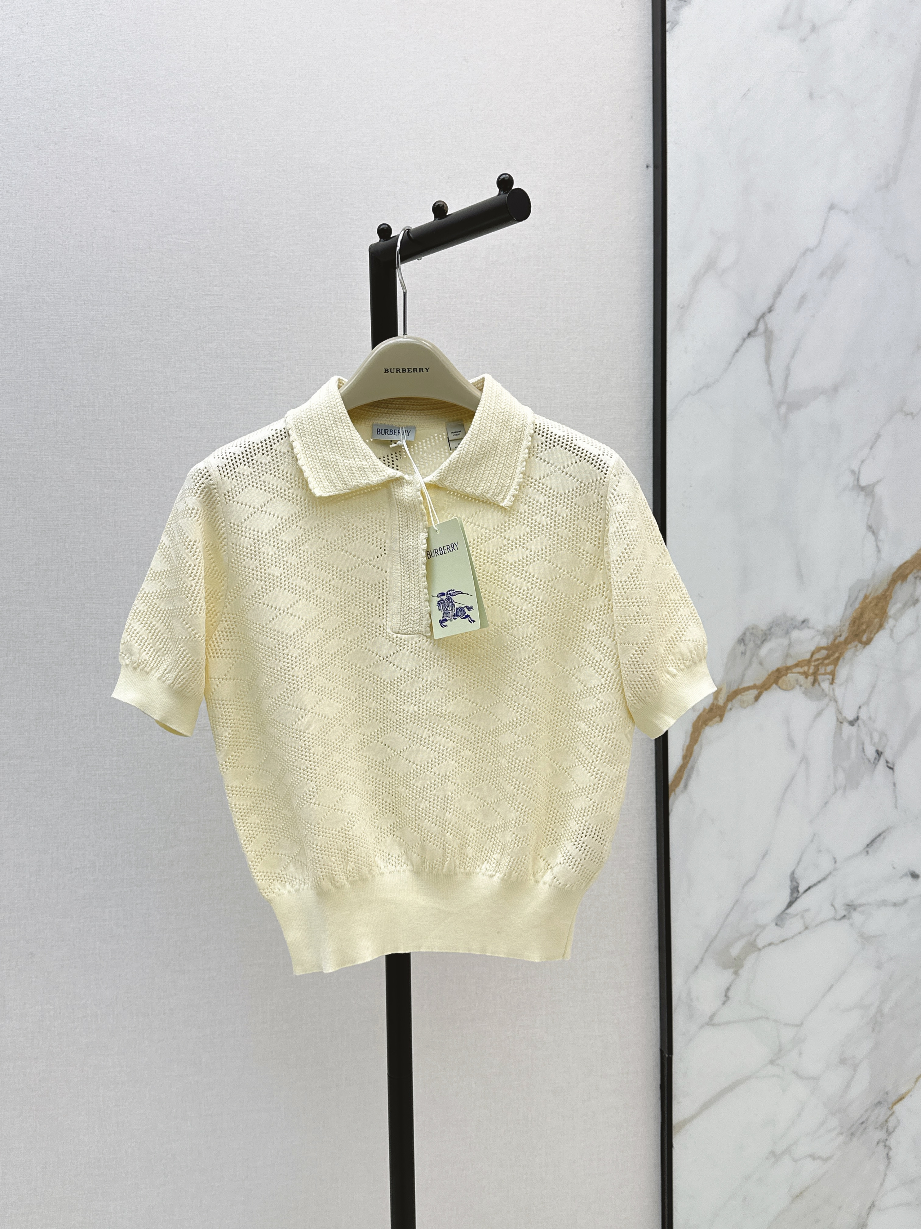 Bur New Plaid Jacquard Knit Sweater
