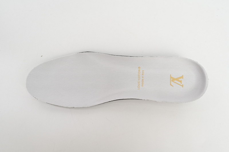 Pkkicks God Batch LOUIS VUITTON Skate Sneaker Beige White