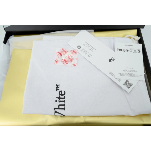 OFF-WHITE Out Of Coffee Brown OWIA28F 25LEA001 0062