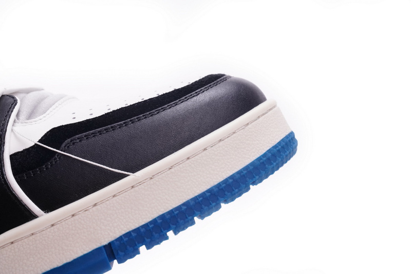 Pkkicks God Batch LOUIS VUITTON Trainer Black Blue GO1220