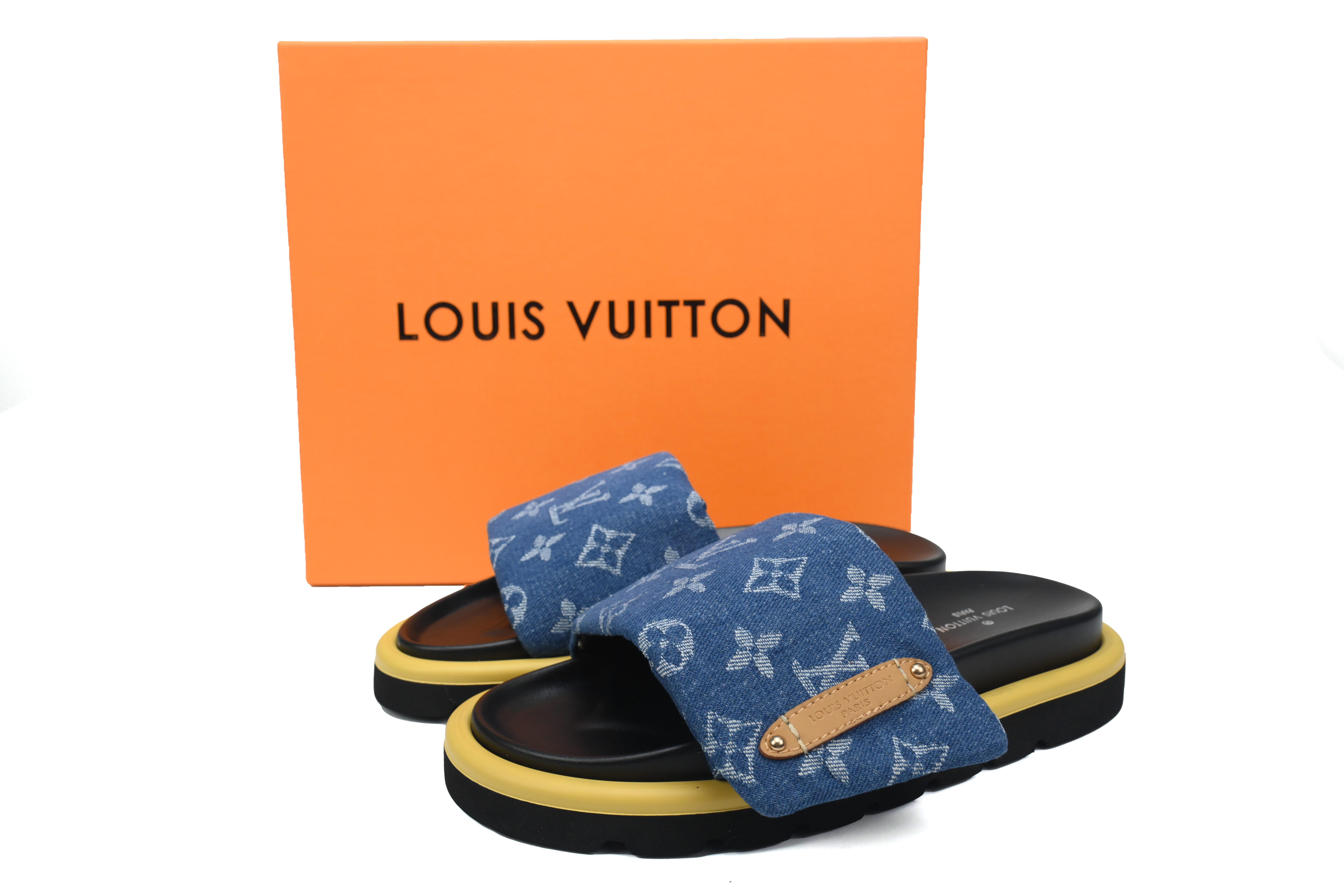 Pkkicks God Batch LOUIS VUITTON Pool Pillow Comfort Dark blue denim