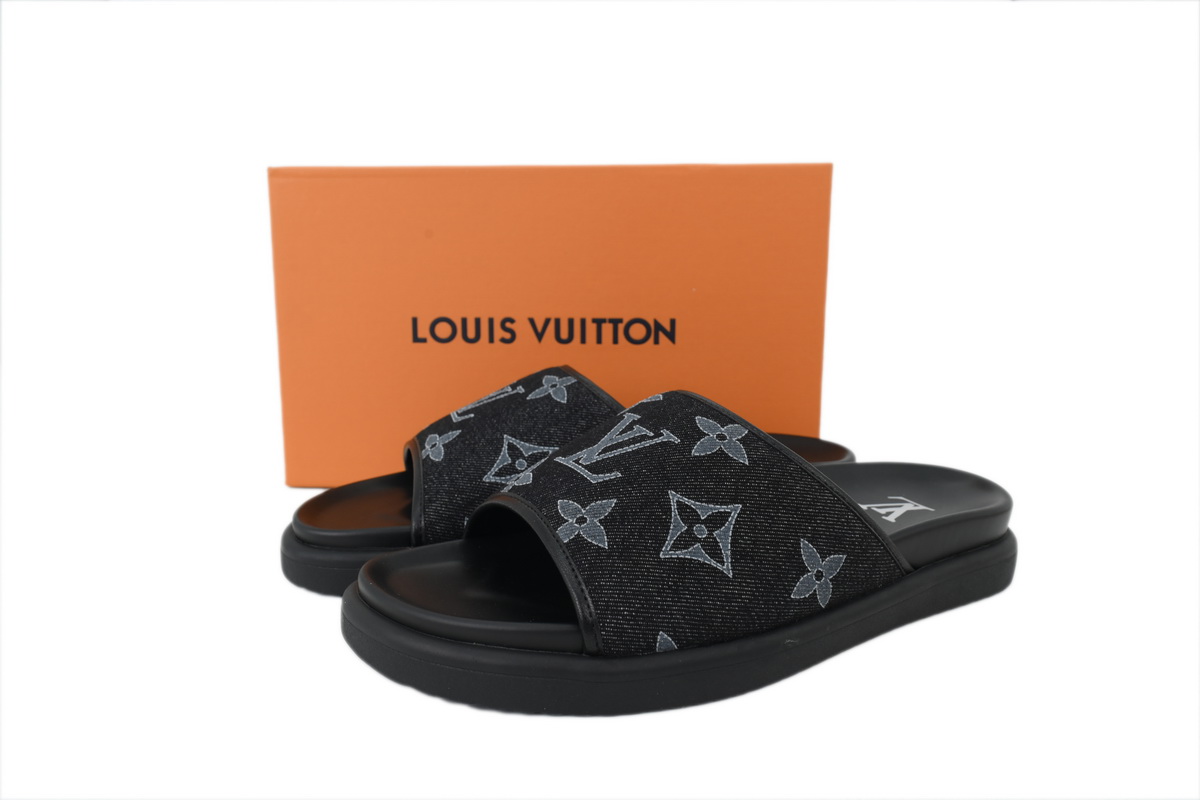 Pkkicks God Batch LOUIS VUITTON Slippers Black Denim Fabric