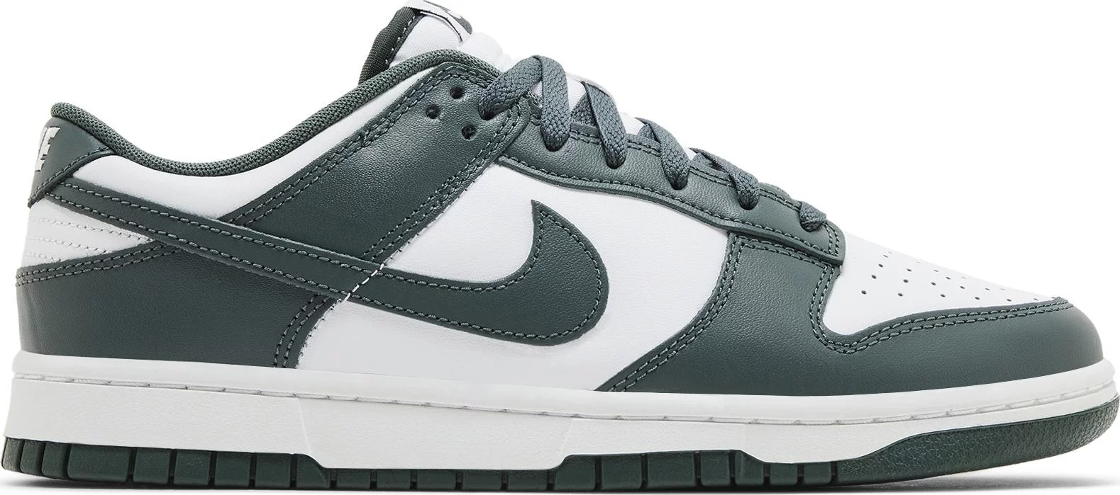 Dunk Low 'Vintage Green' DV0833-111