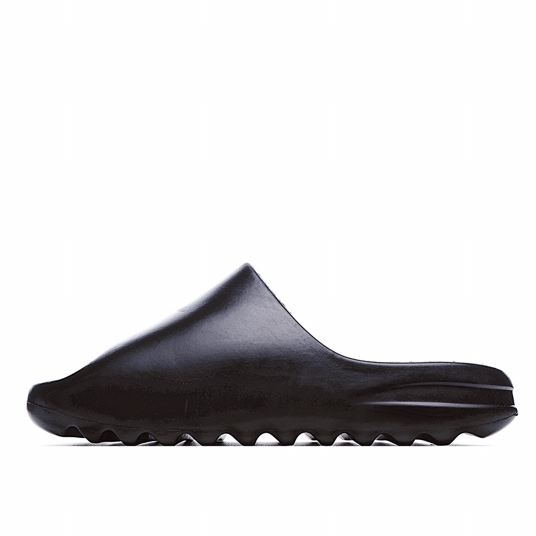 Yeezy Slides 'Black' FW6348