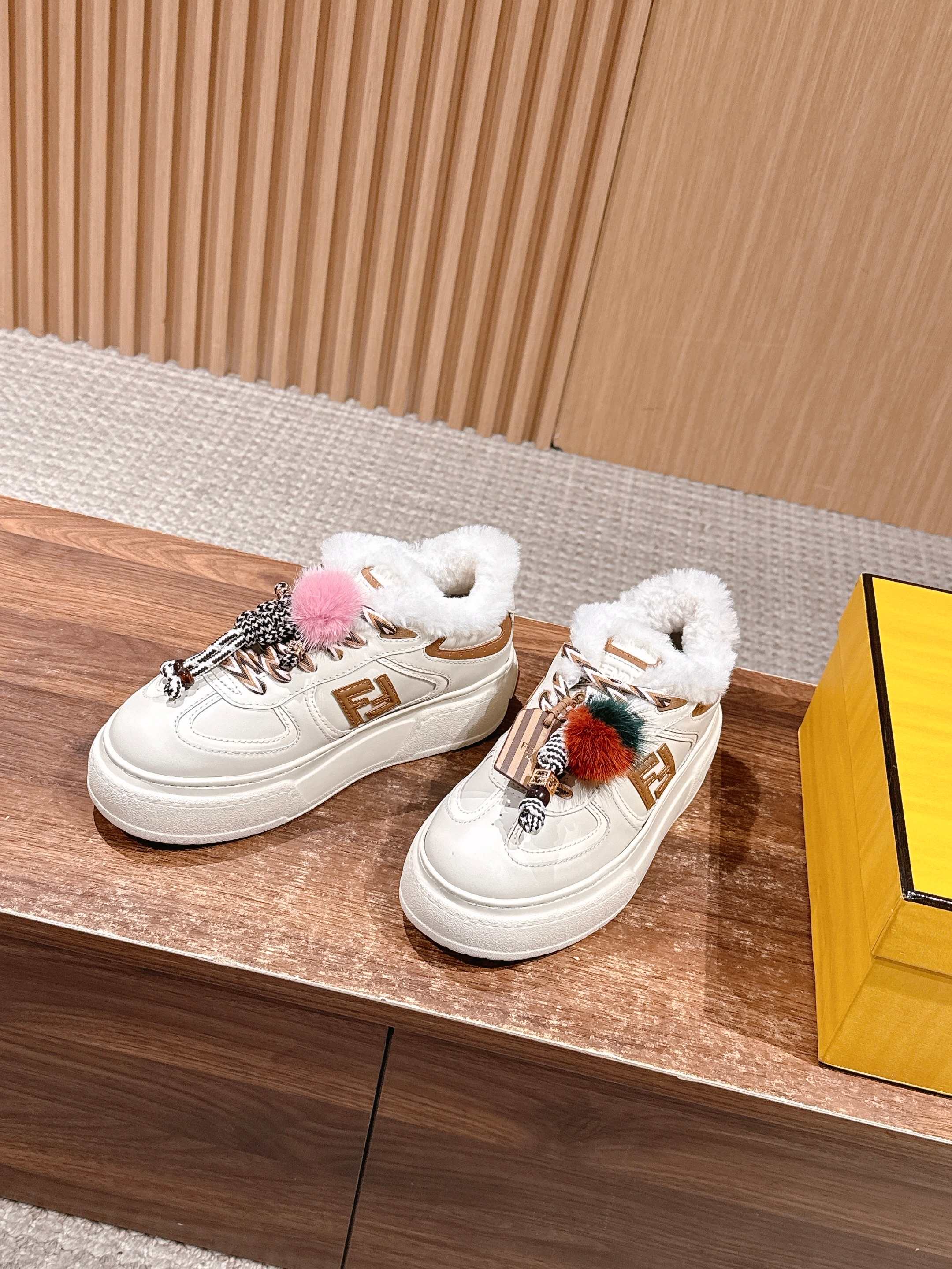 Fen New platform casual shoes