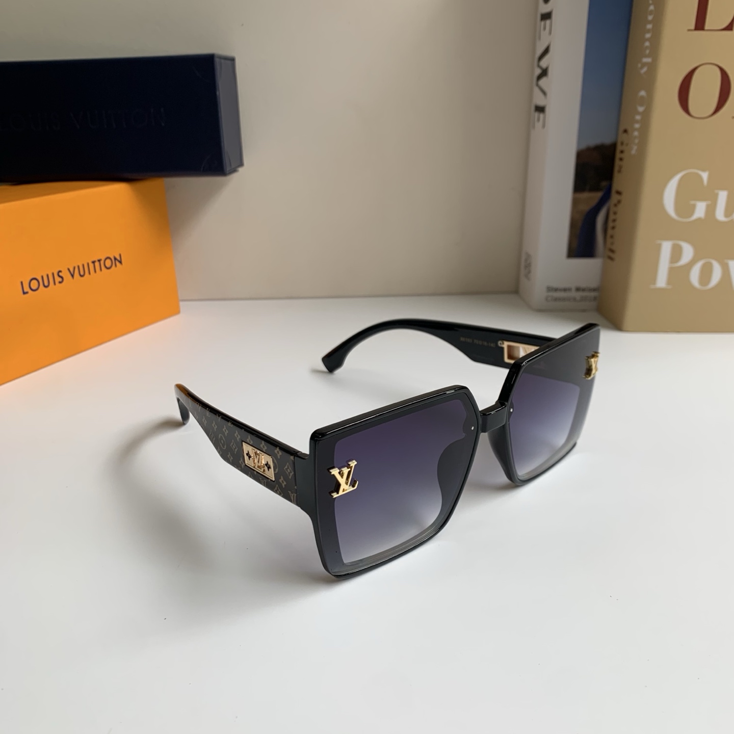 Louis New Fashion Square Sunglasses