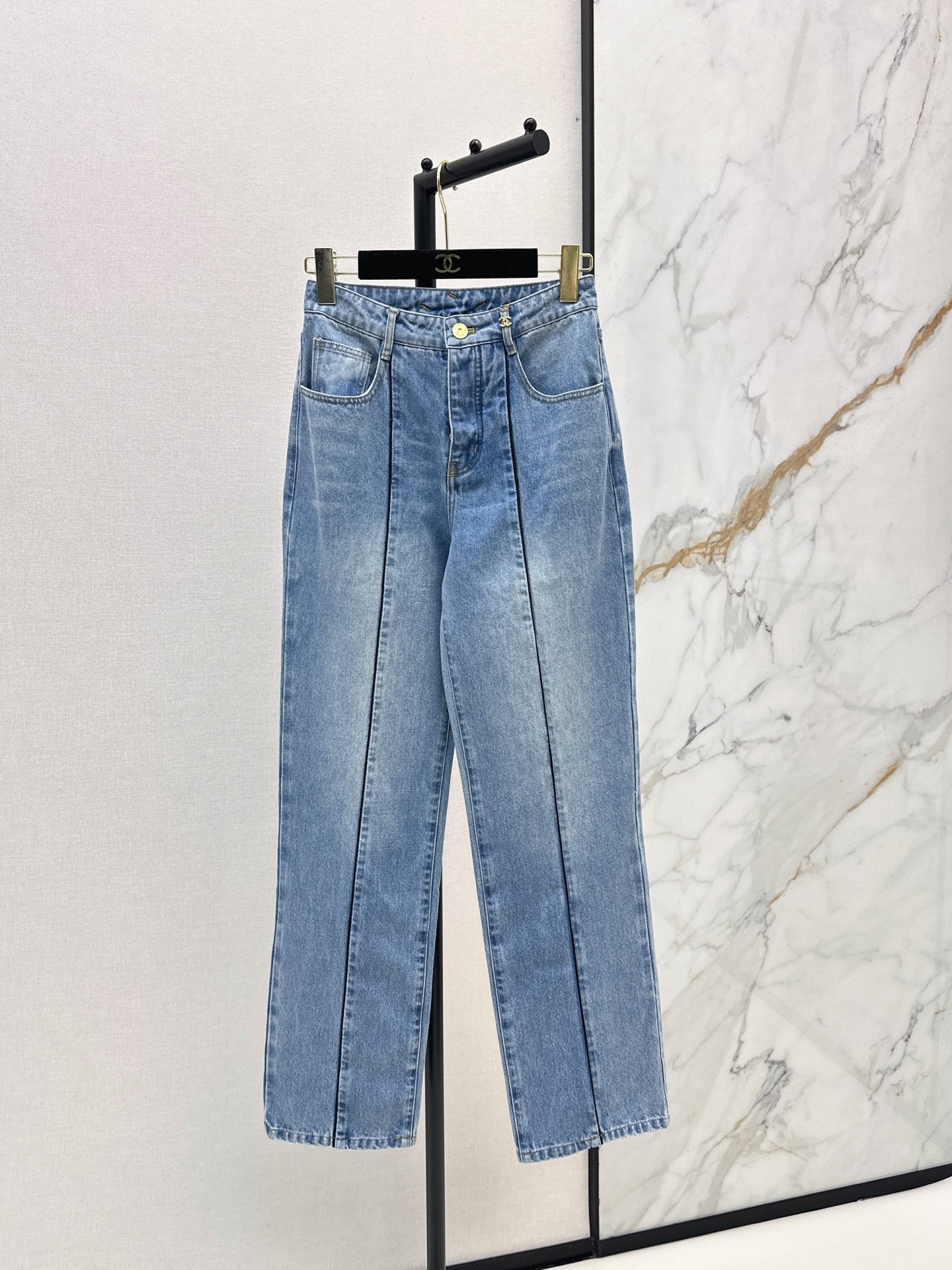 Chan New Jeans