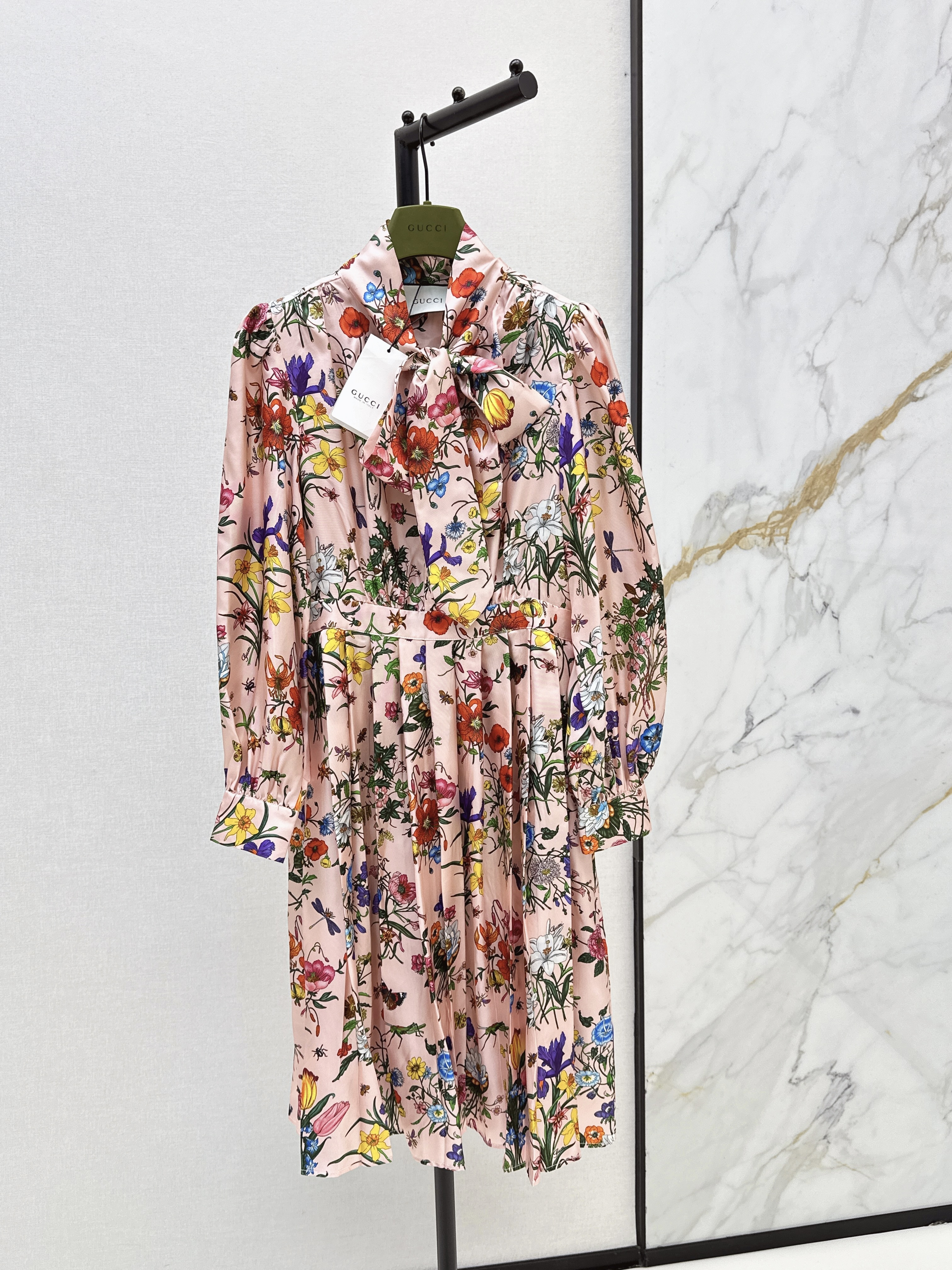 Guc New printed silk dress