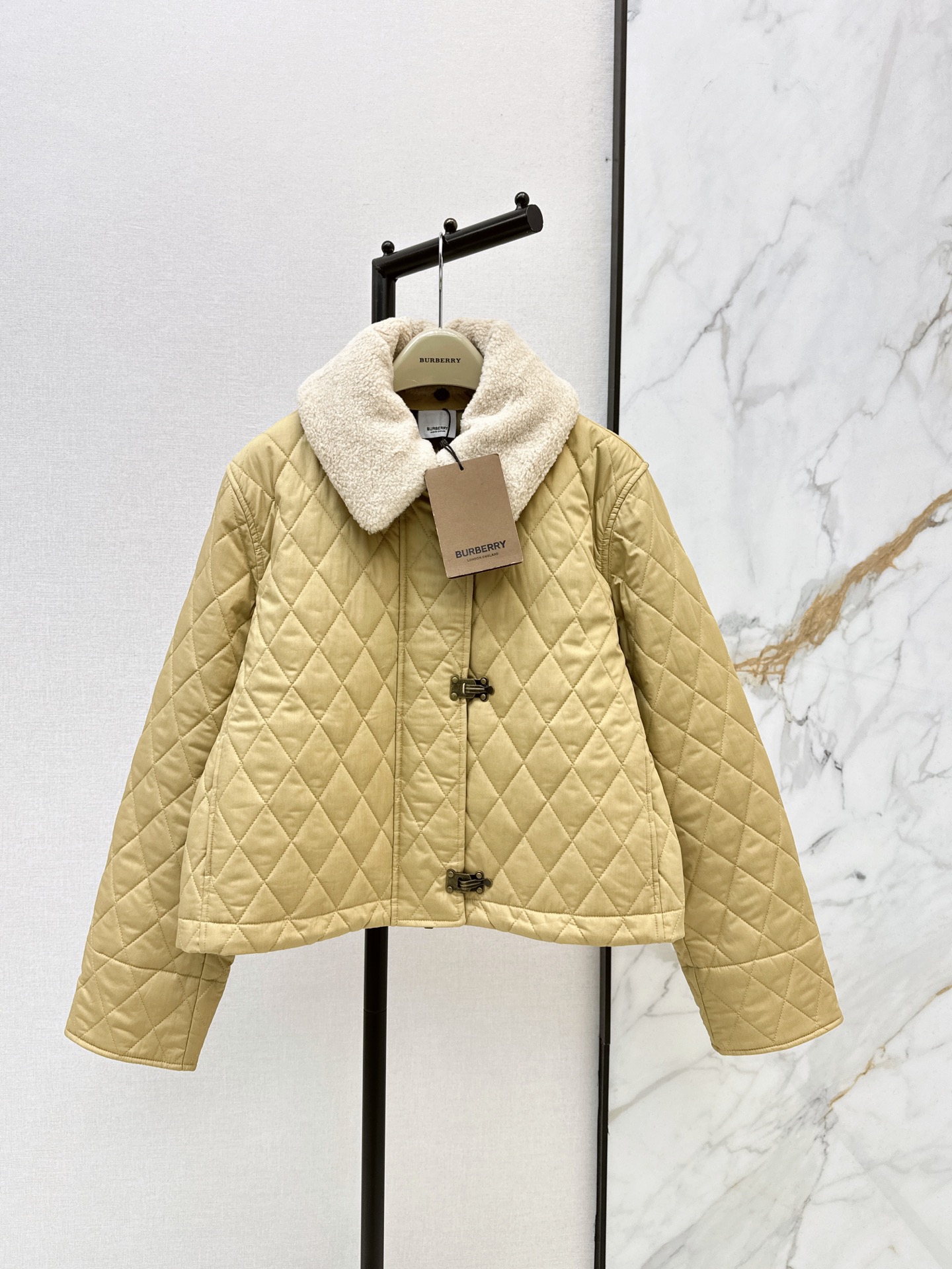 Bur New Detachable fur collar jacket