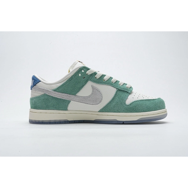Kasina x Nike Dunk Low 