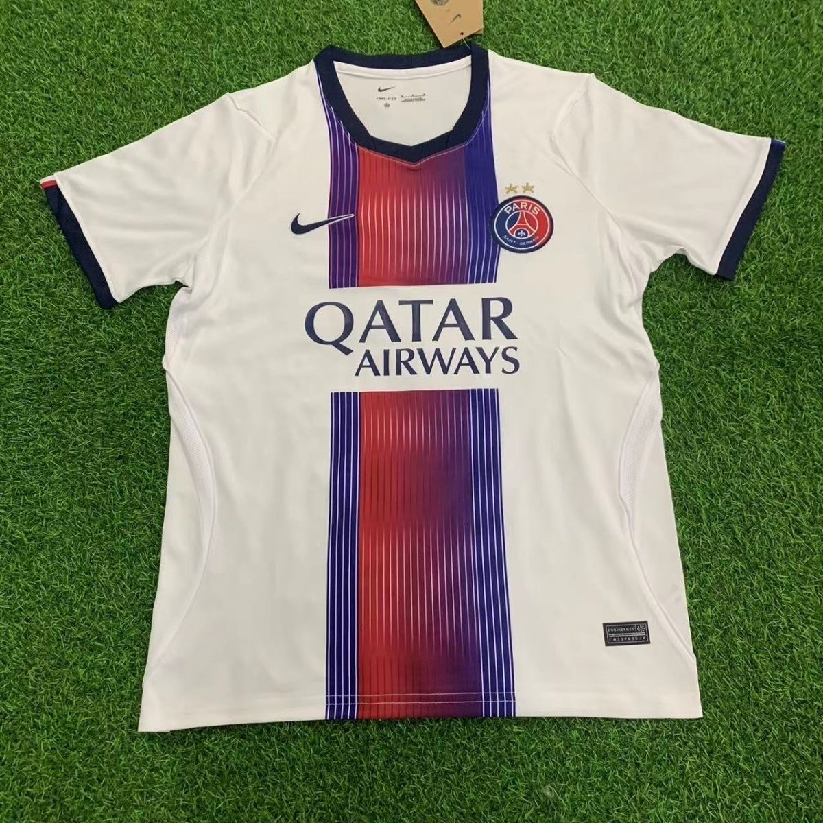 Paris 26-27 away two star jersey