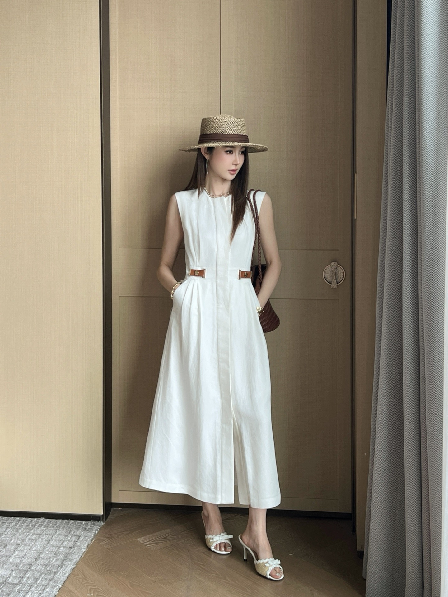 Pra New sleeveless dress