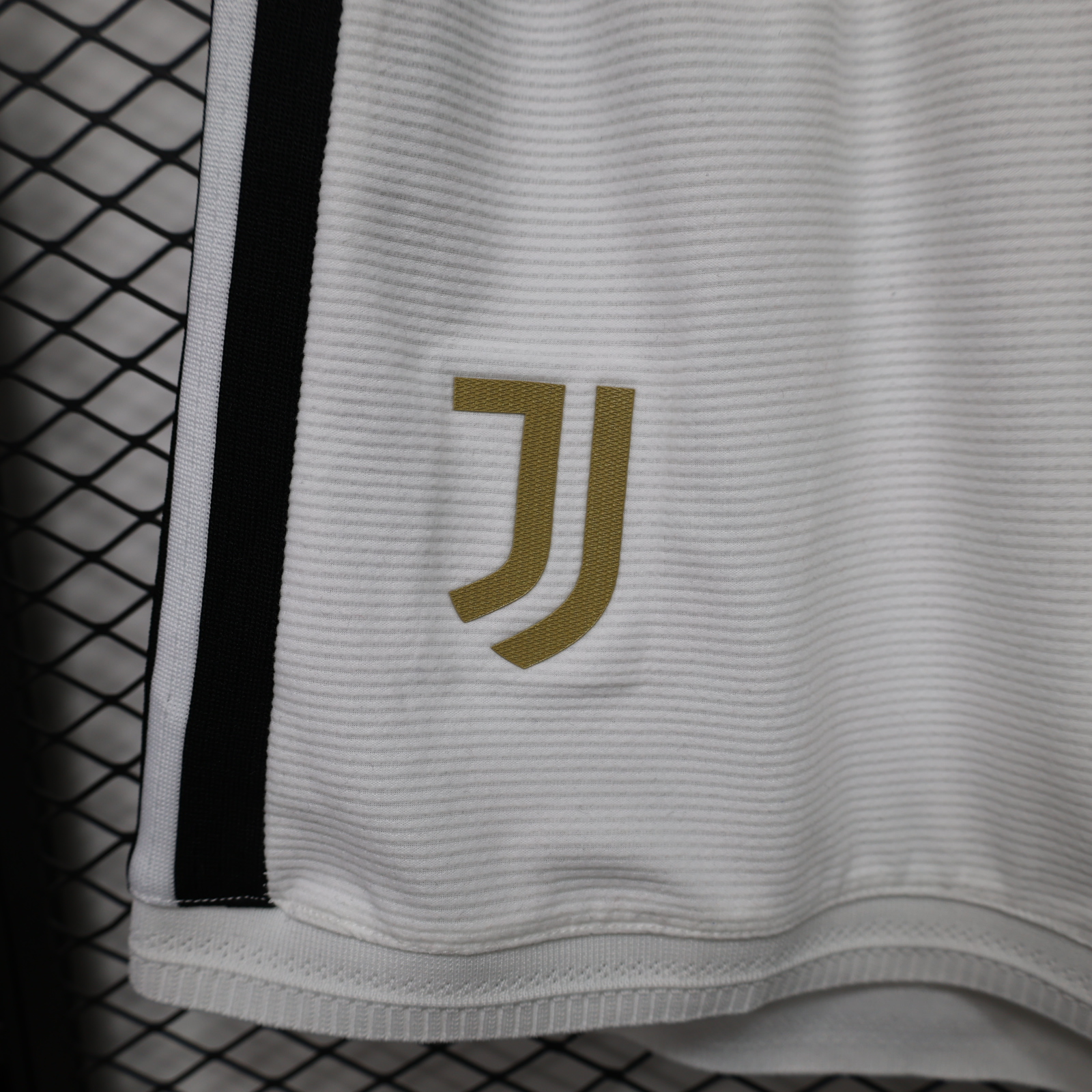 Juventus Home Soccer Shorts Player Version 26/27