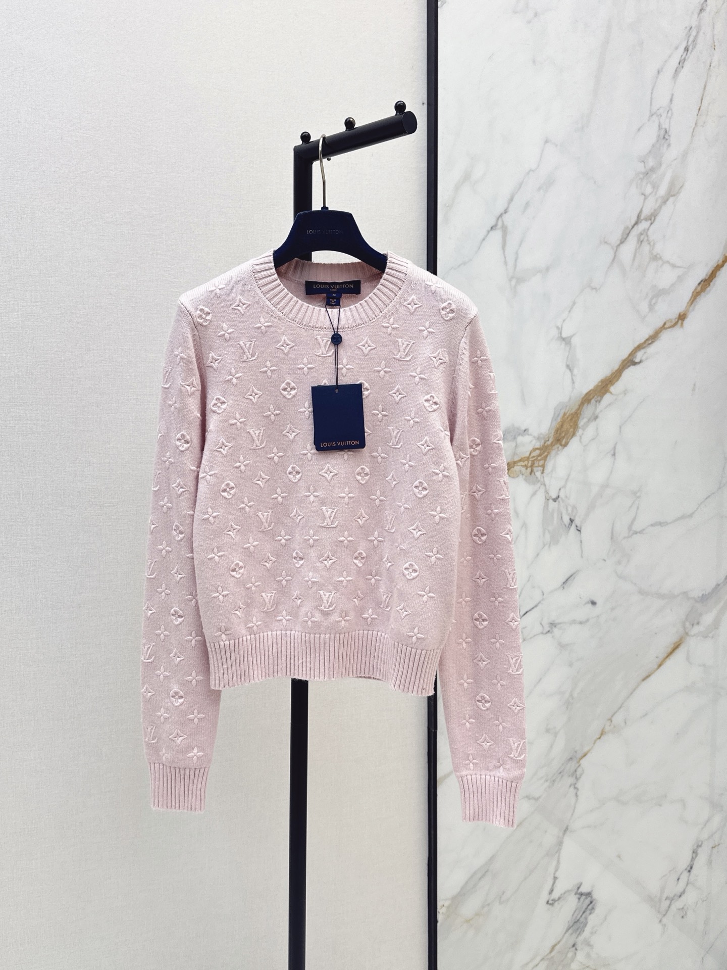 Louis New Embroidered knit sweater